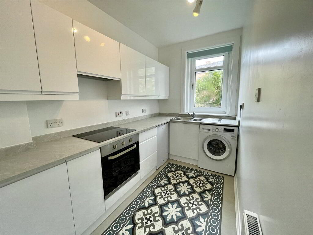 Flat New Mart Road in City of Edinburgh