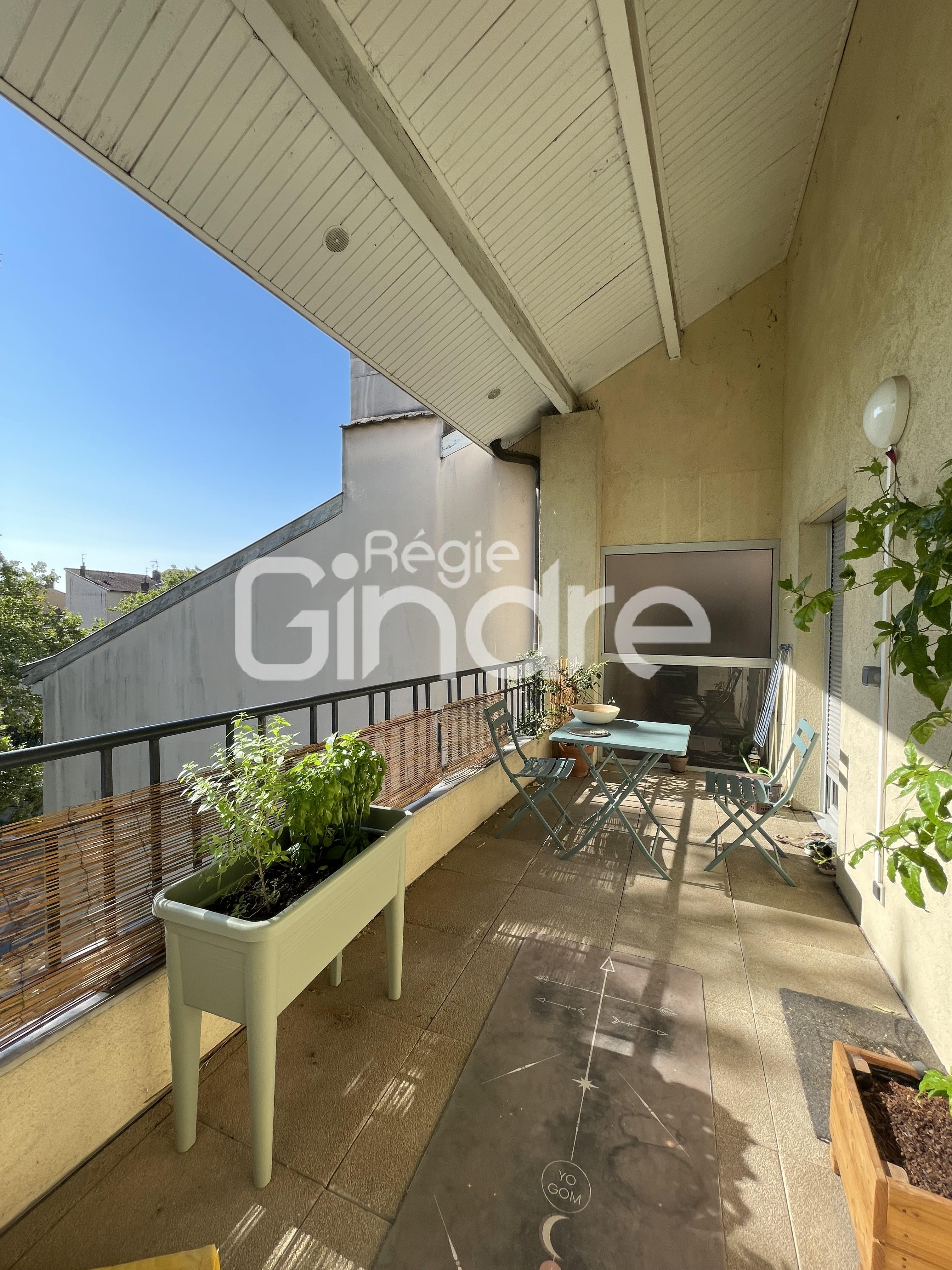 Appartement Boulevard des Canuts à Lyon