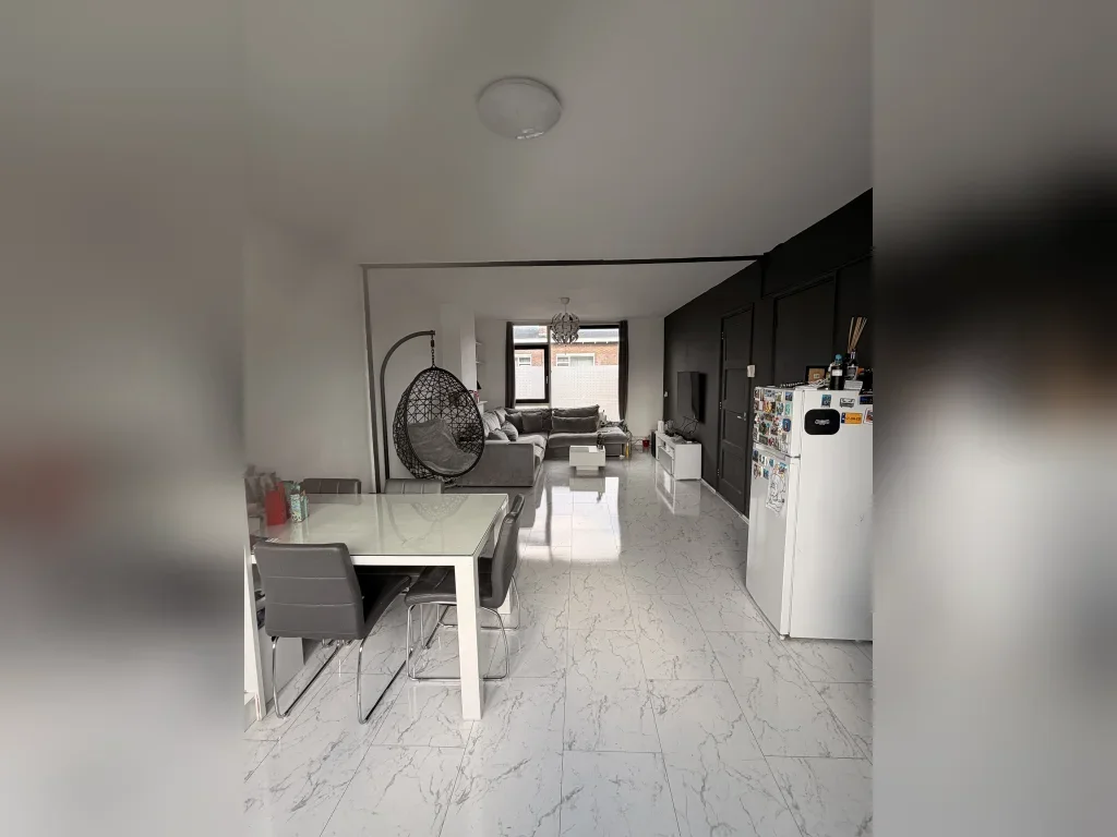 Appartement Rijnauwenstraat in Den Haag