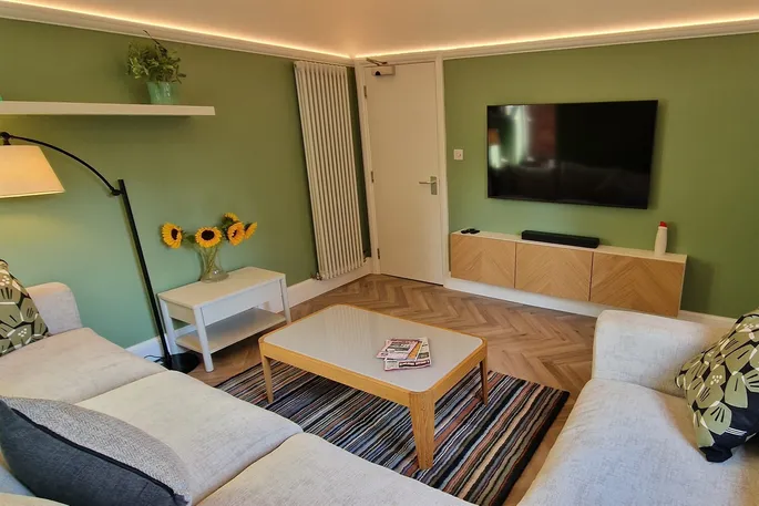 Room Peveril Road in Nottingham