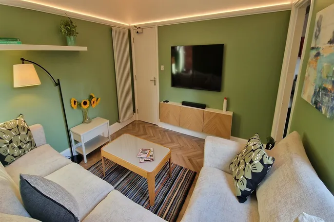 Room Peveril Road in Nottingham
