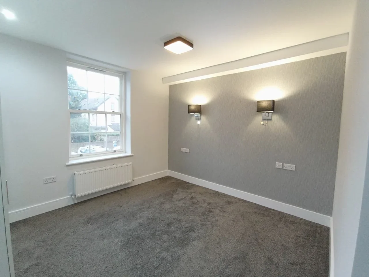 Flat Crossbrook Street in Cheshunt