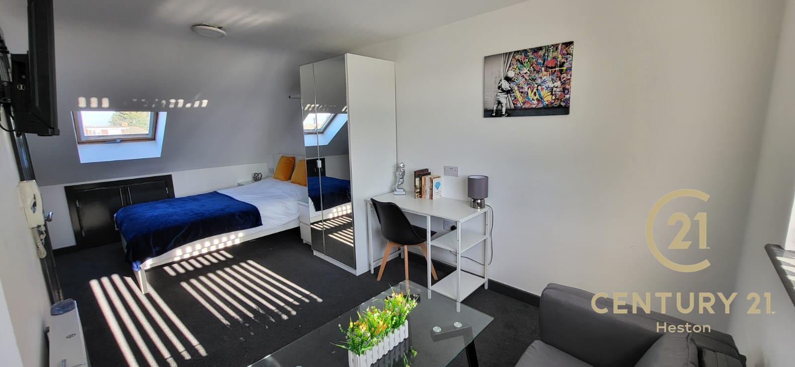 Flat Sedgwick Avenue in Greater London