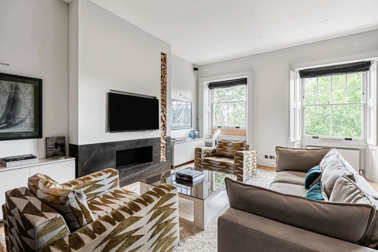 Flat Cadogan Square in Greater London