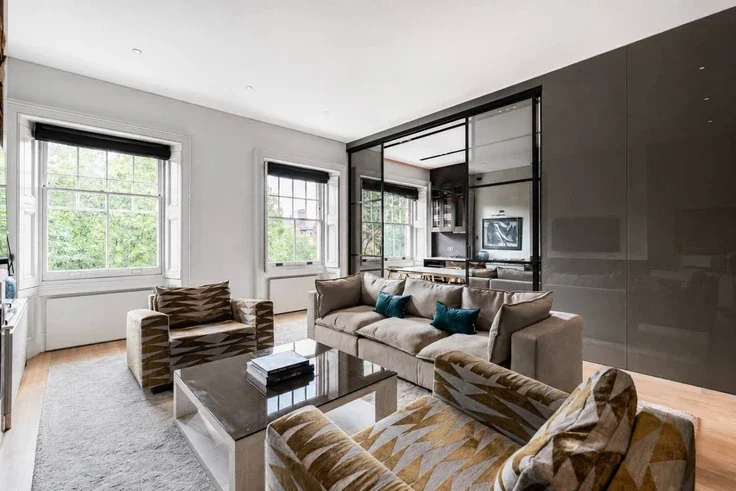 Flat Cadogan Square in Greater London