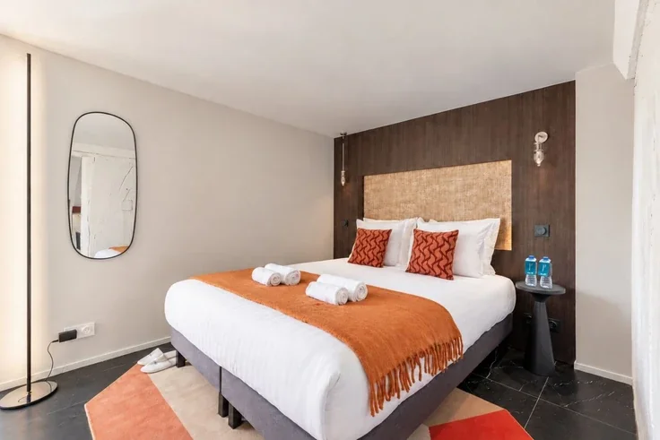 Flat Quai de Bourbon in Paris