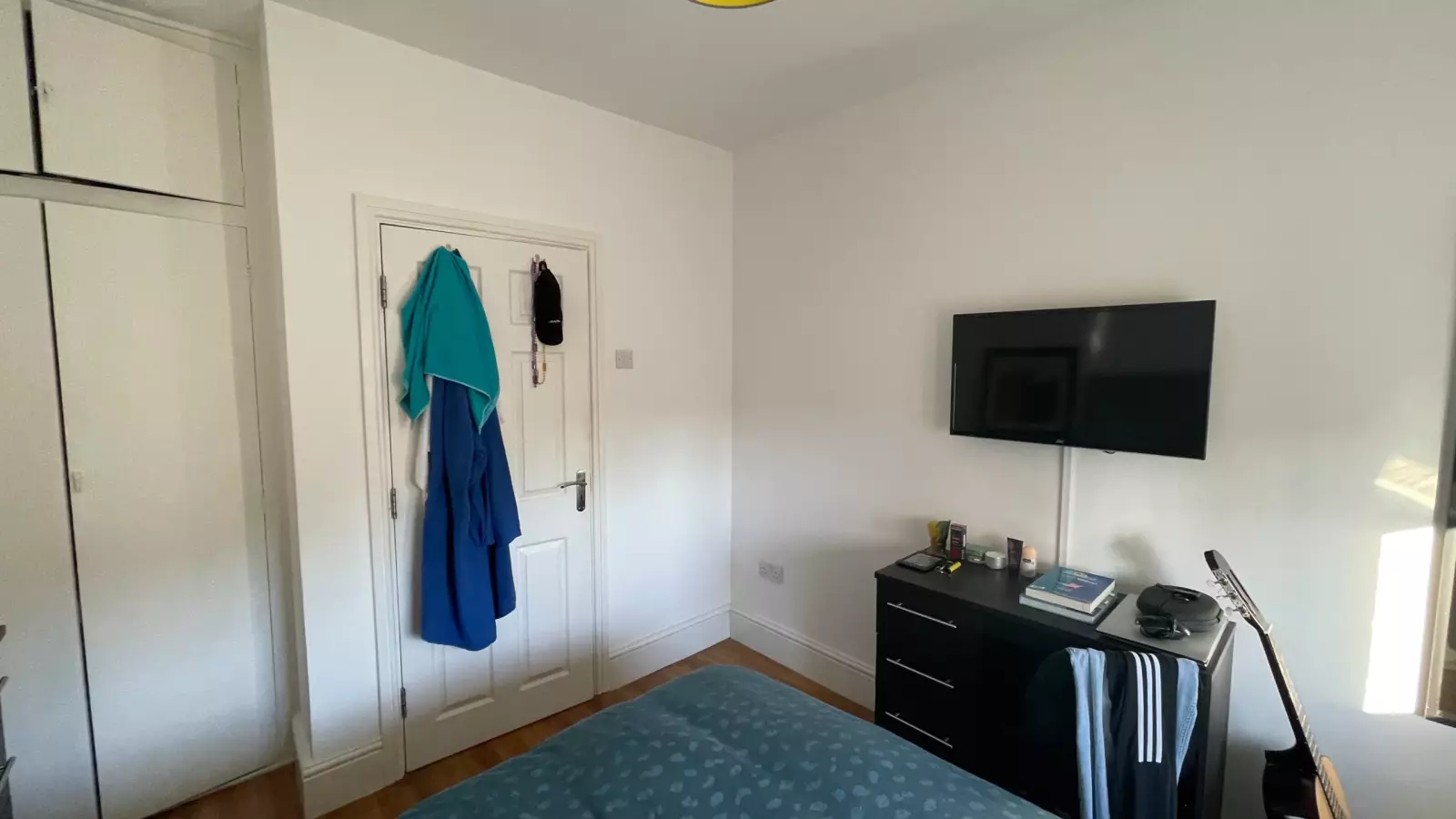 Room Cambridge Heath Road in Greater London