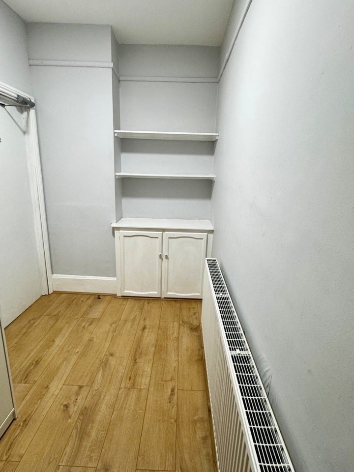 Room Tewkesbury Terrace in Greater London