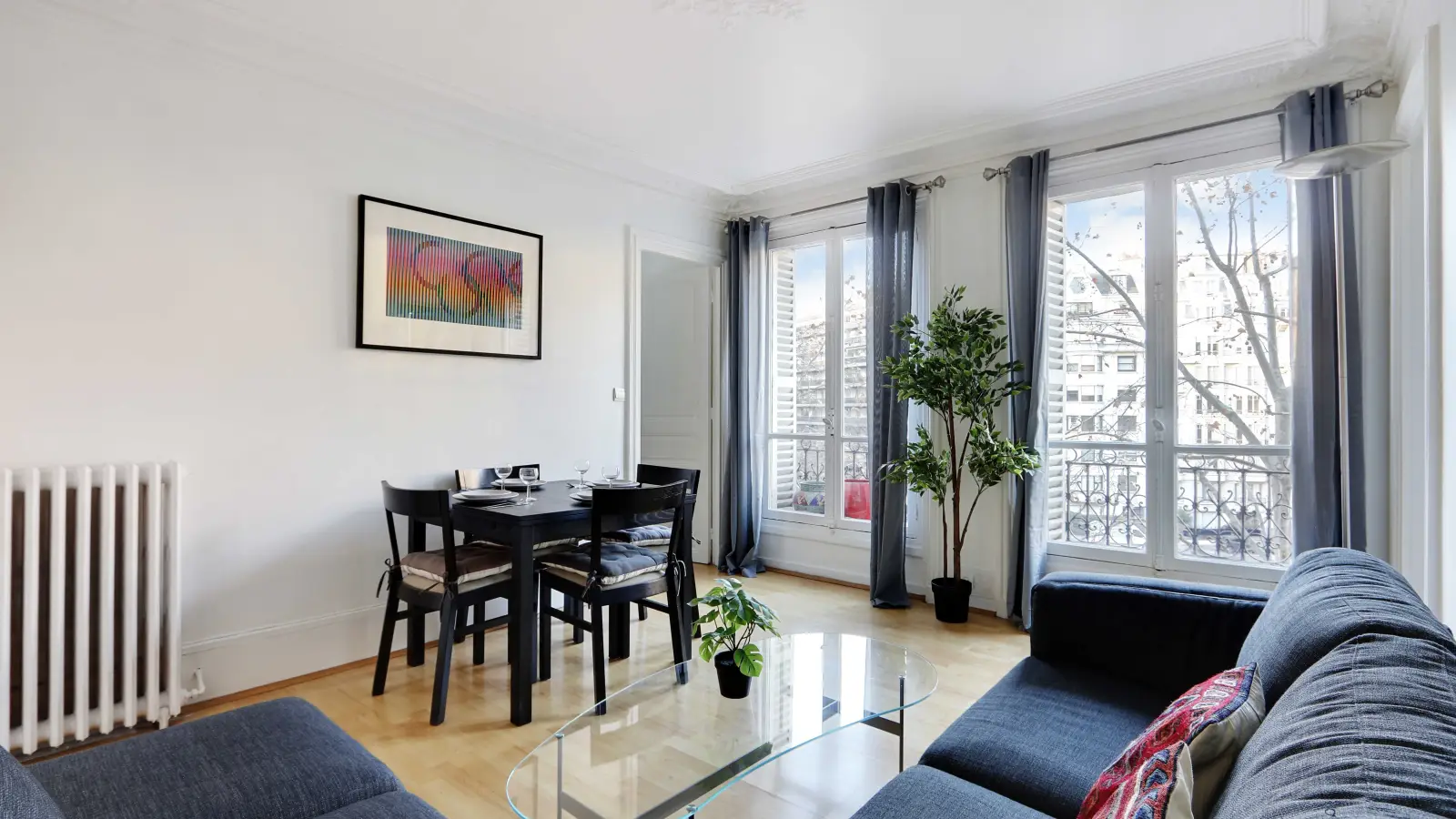 Appartement Rue du Dobropol à Paris