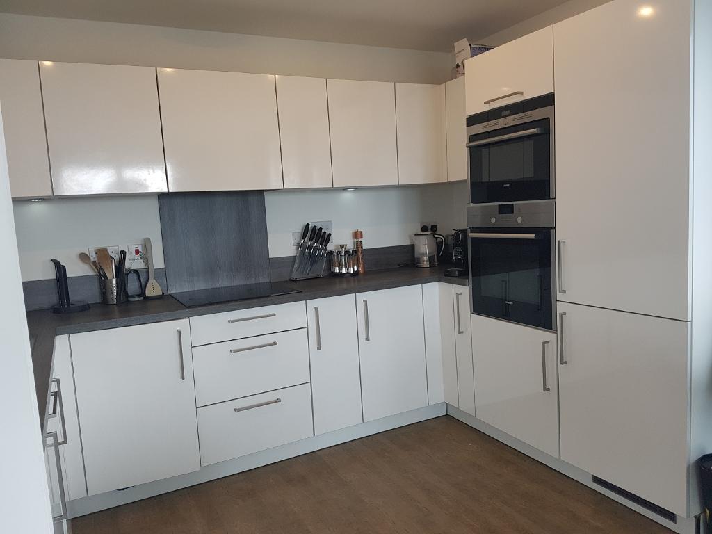 Flat Jefferson Plaza in Greater London