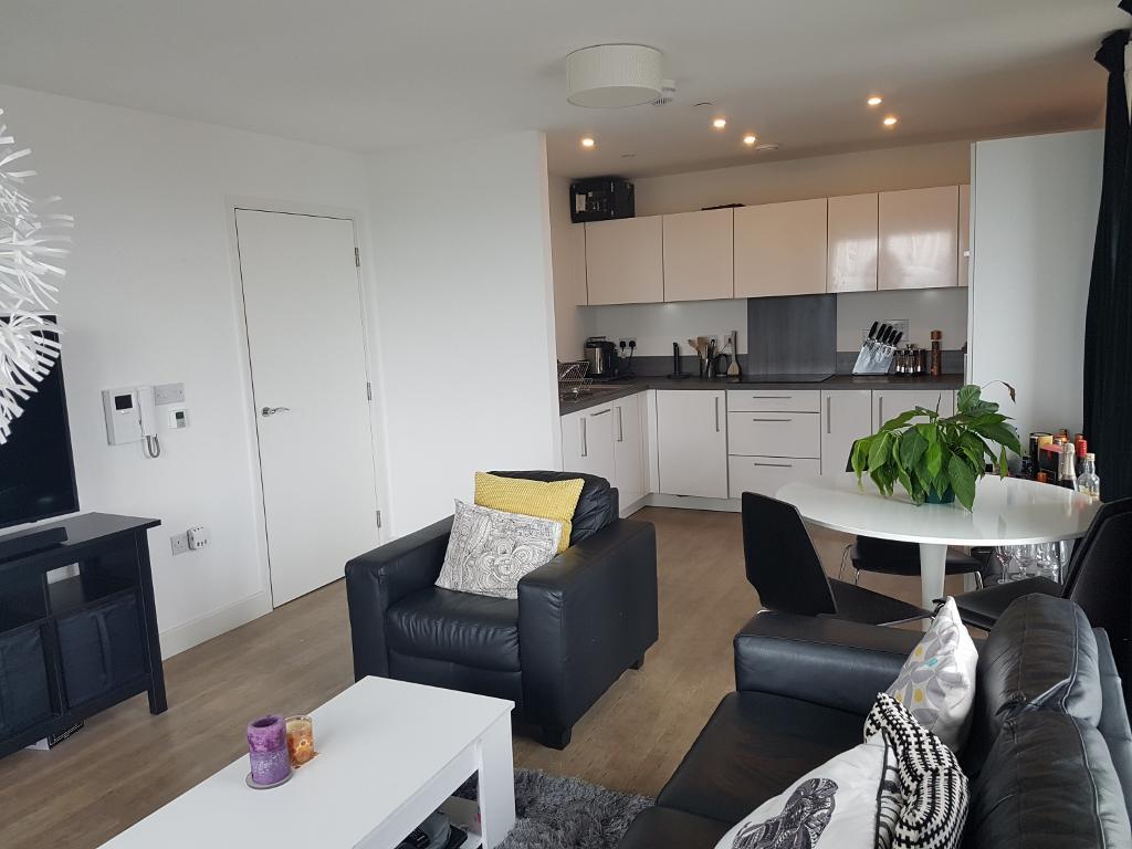 Flat Jefferson Plaza in Greater London