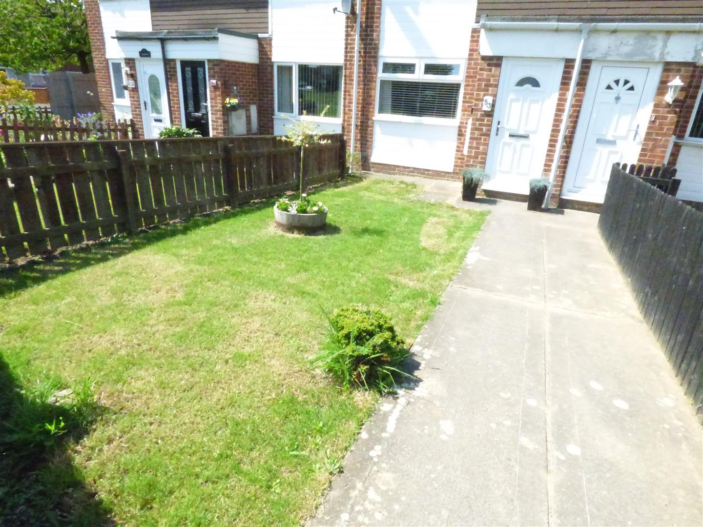 House Stratford Close in Cramlington