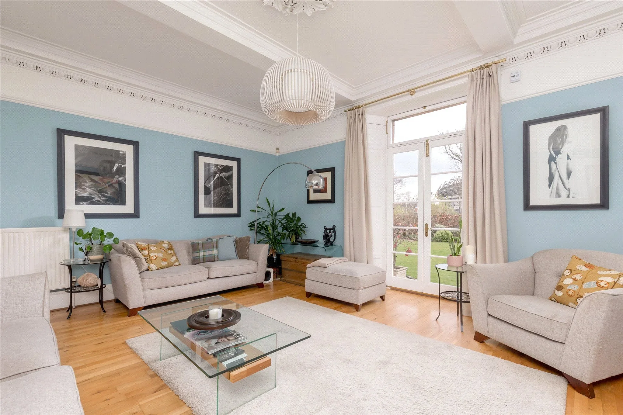 House Corstorphine Road in City of Edinburgh