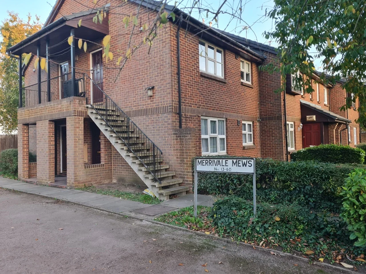 Flat Trout Road in Greater London