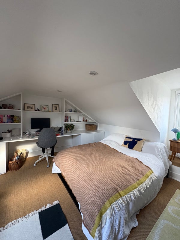 Room Albion Road in Greater London
