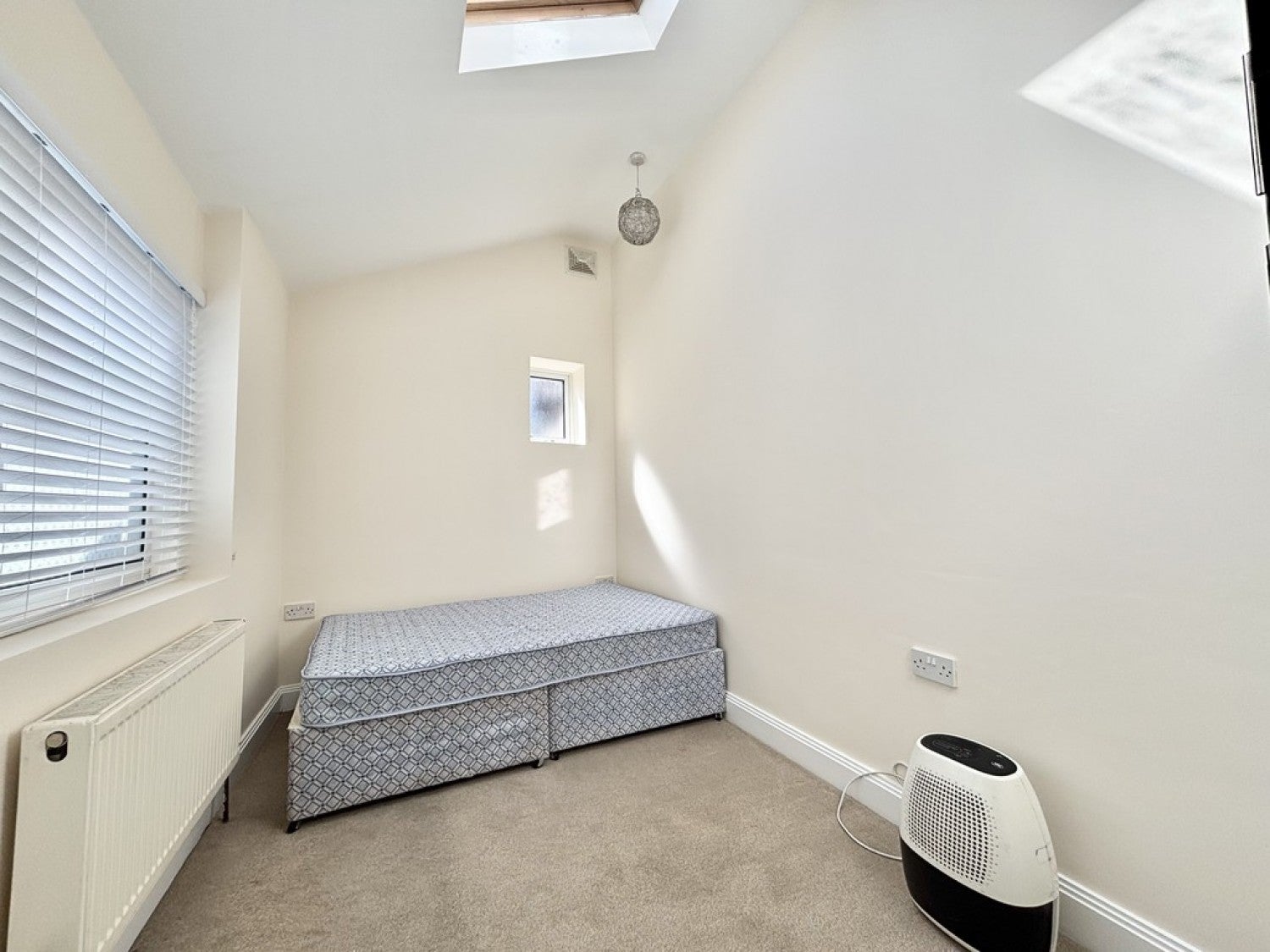 Flat Selsdon Road in Greater London