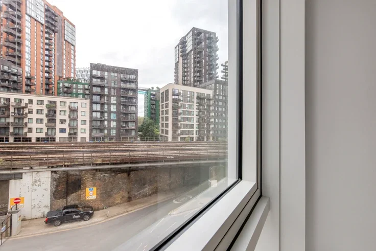Flat Wandsworth Road in Greater London