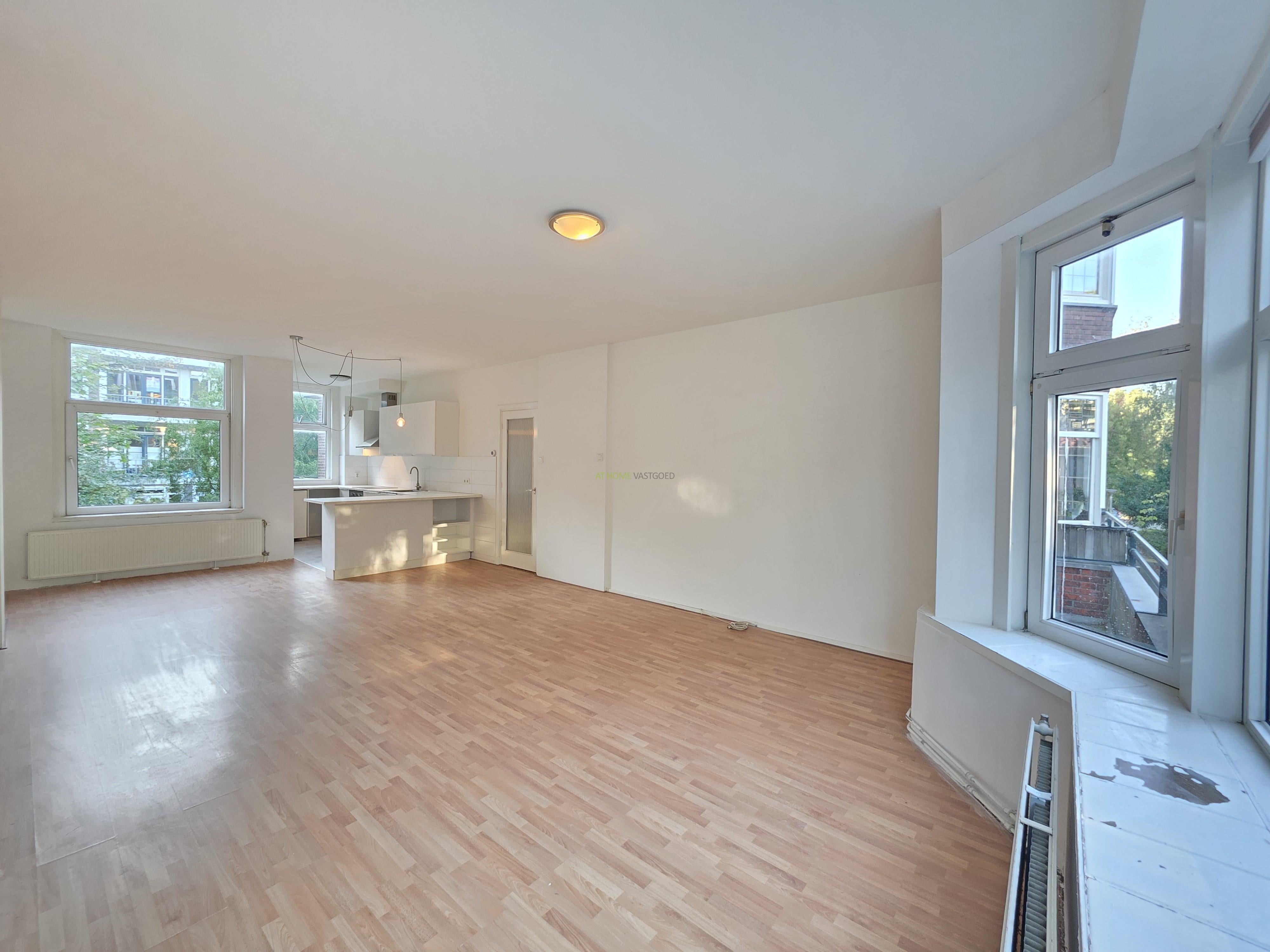 Flat De Savornin Lohmanlaan in Rotterdam
