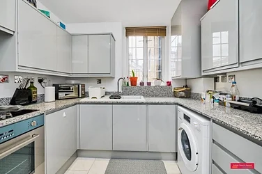 Flat Harrowby Street in City of Westminster