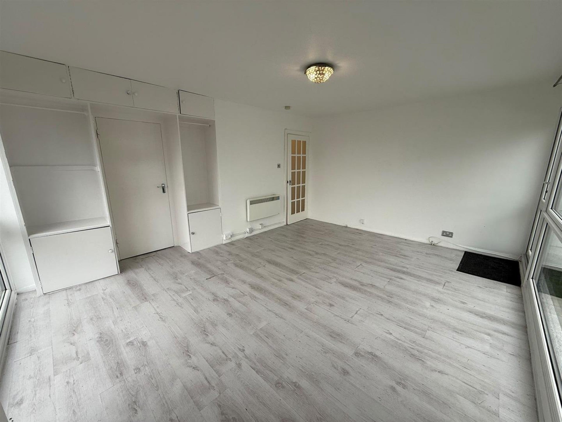 Flat Avalon Close in Greater London