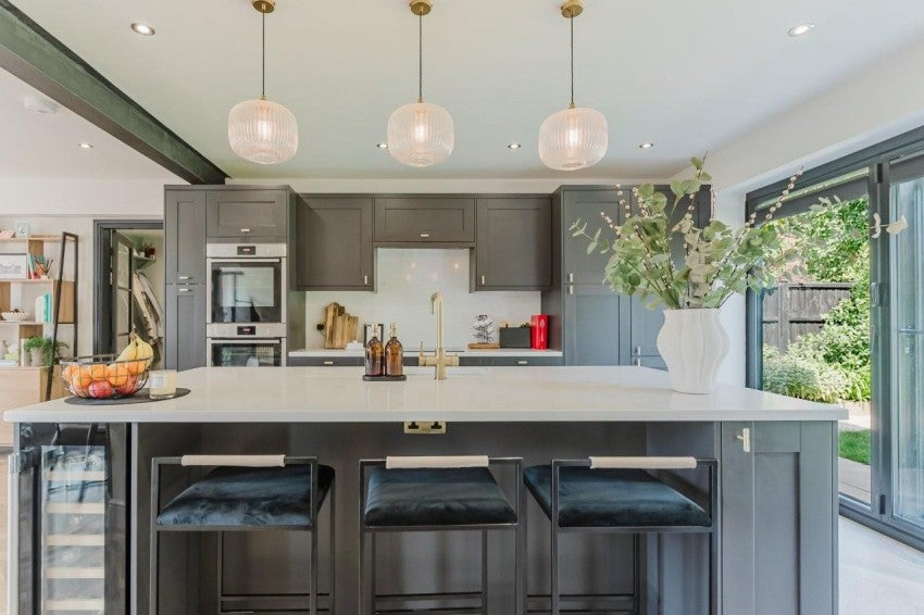 Flat Warren Close in Royal Leamington Spa