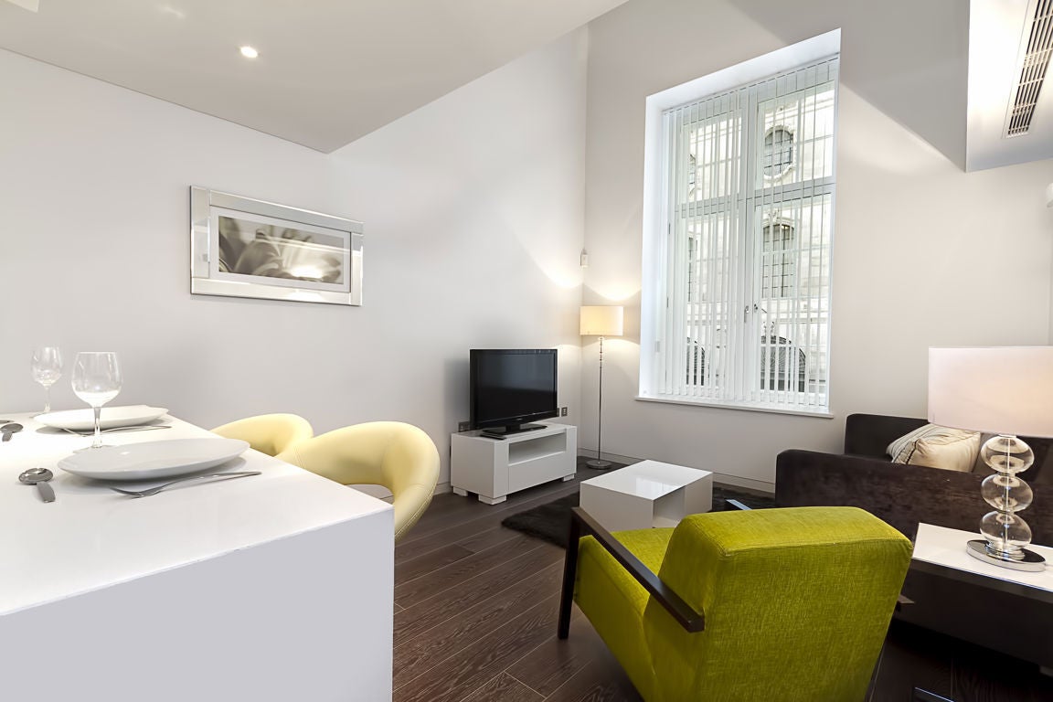 Flat Aldwych in City of Westminster