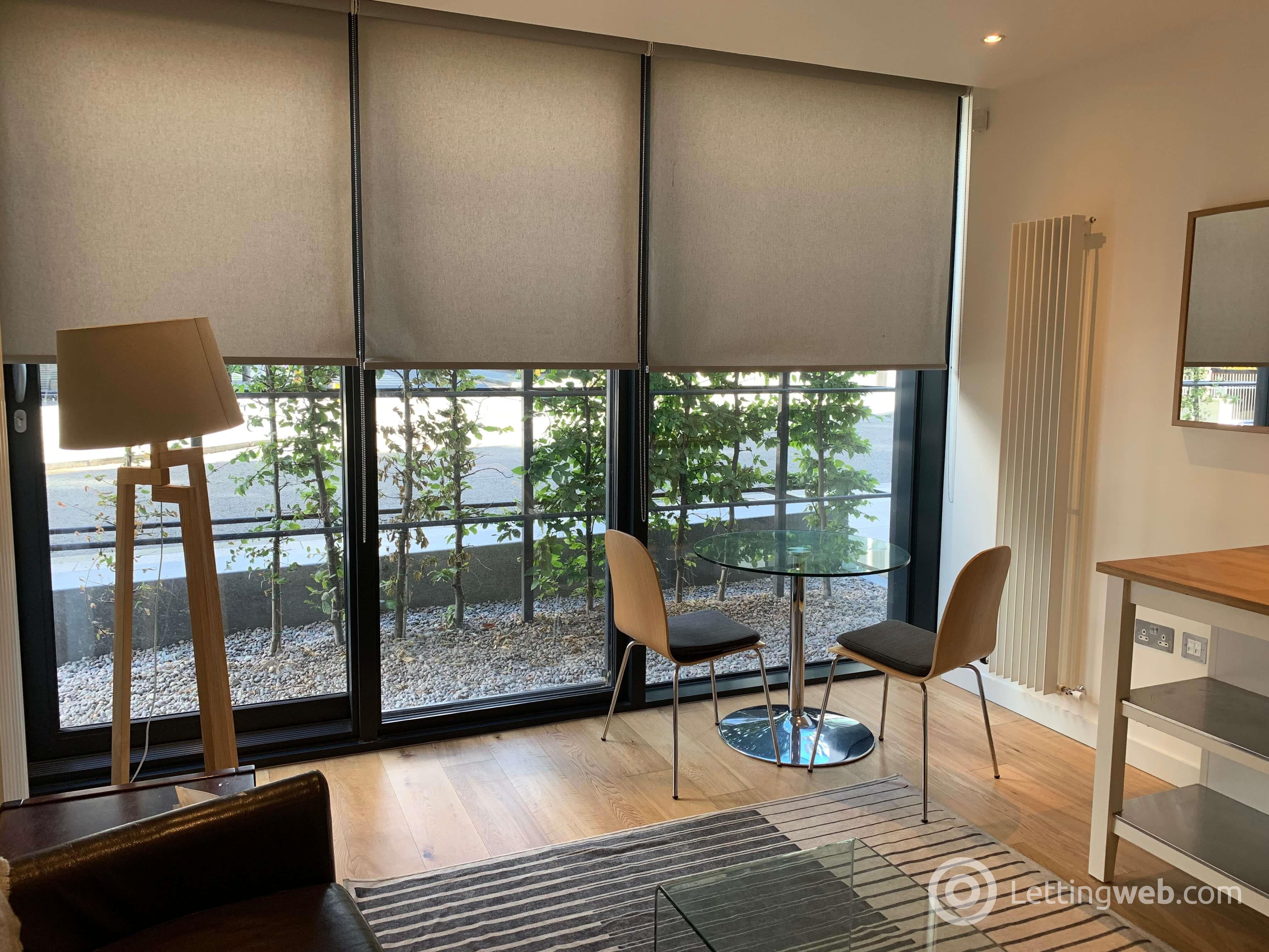Flat Simpson Loan in City of Edinburgh