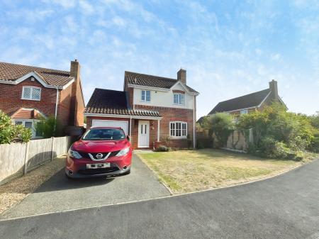 House Houlden Way in North Kesteven