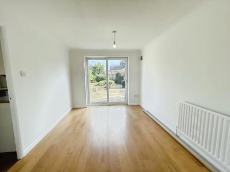 House Houlden Way in North Kesteven