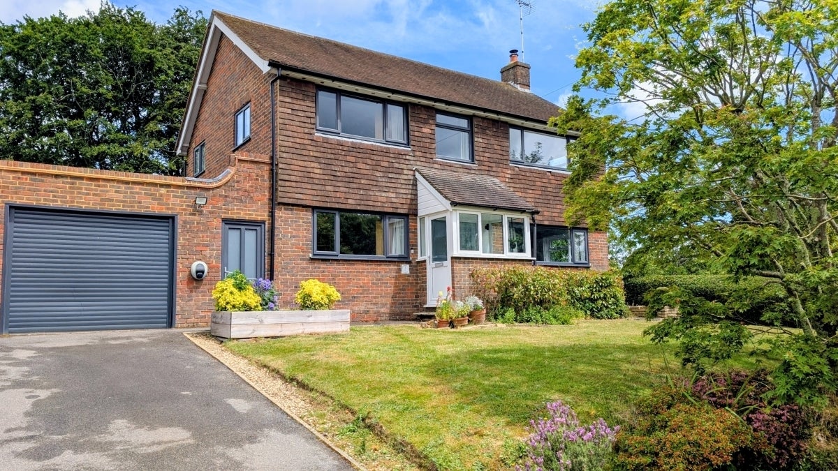 House Mill Close in Horsham