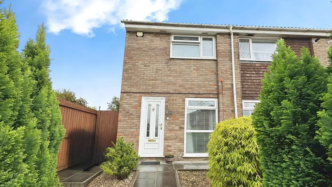 House Pen-Y-Cae in Bedwas