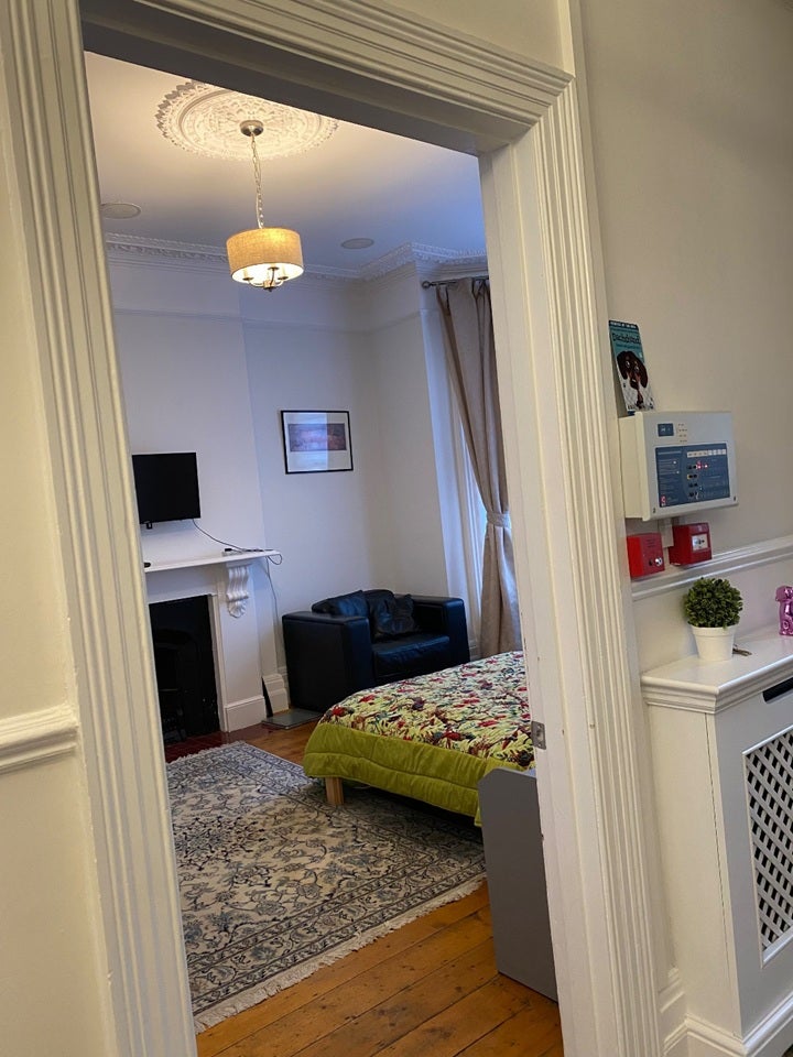 Room Gordon Road in Greater London