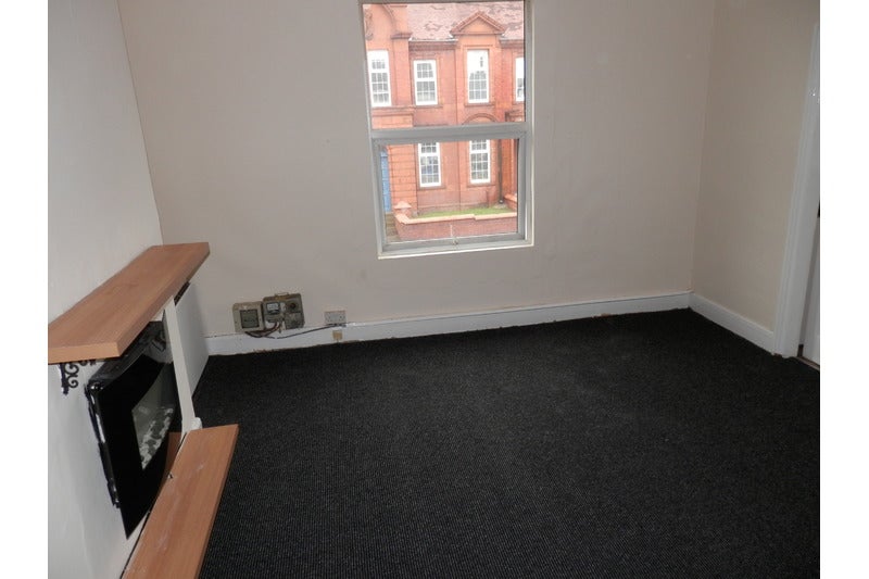 Flat Yardley Road in Birmingham
