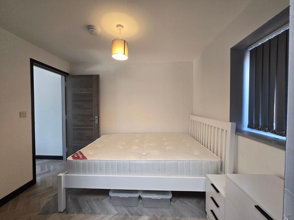Flat Pershore Road in Birmingham