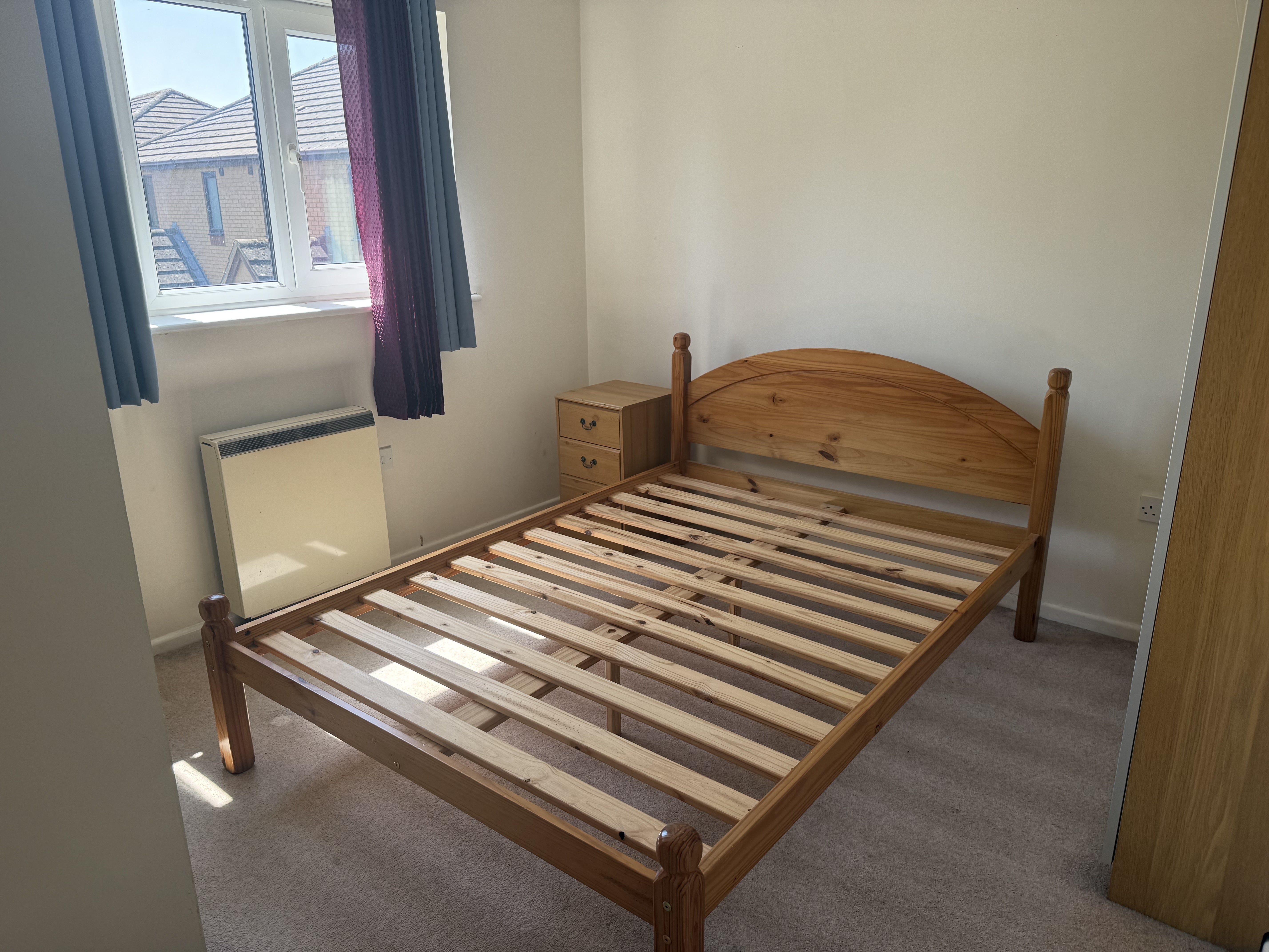 Flat Wimborne Crescent in Milton Keynes