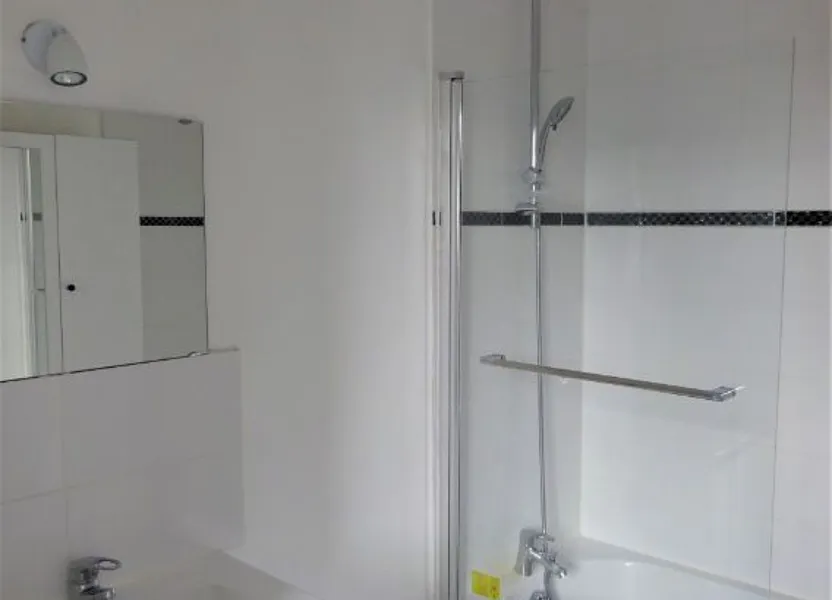 Chambre Rue des Domeliers à Compiègne