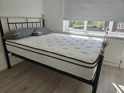 Room Joslin Road in Purfleet-on-Thames