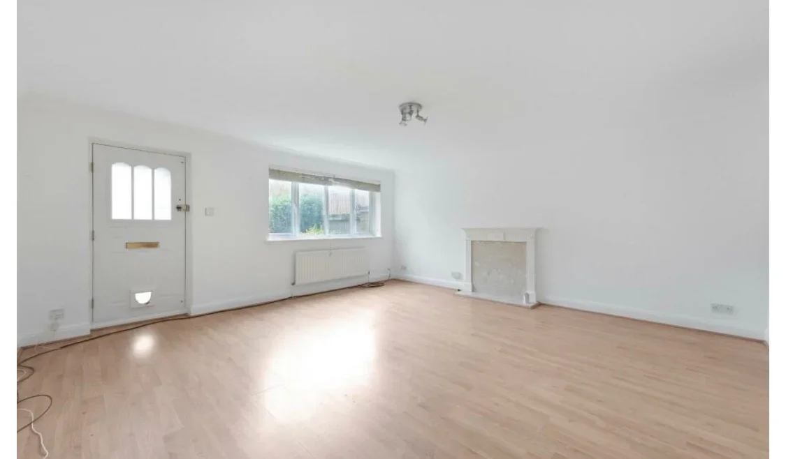 Flat Bluegates in Epsom and Ewell