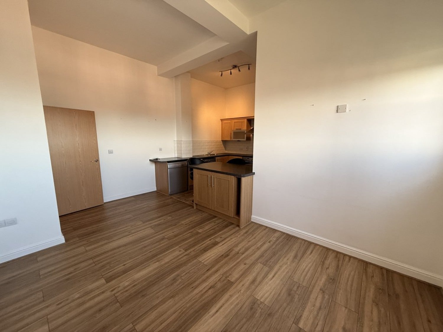 Flat Salisbury Avenue in Crewe