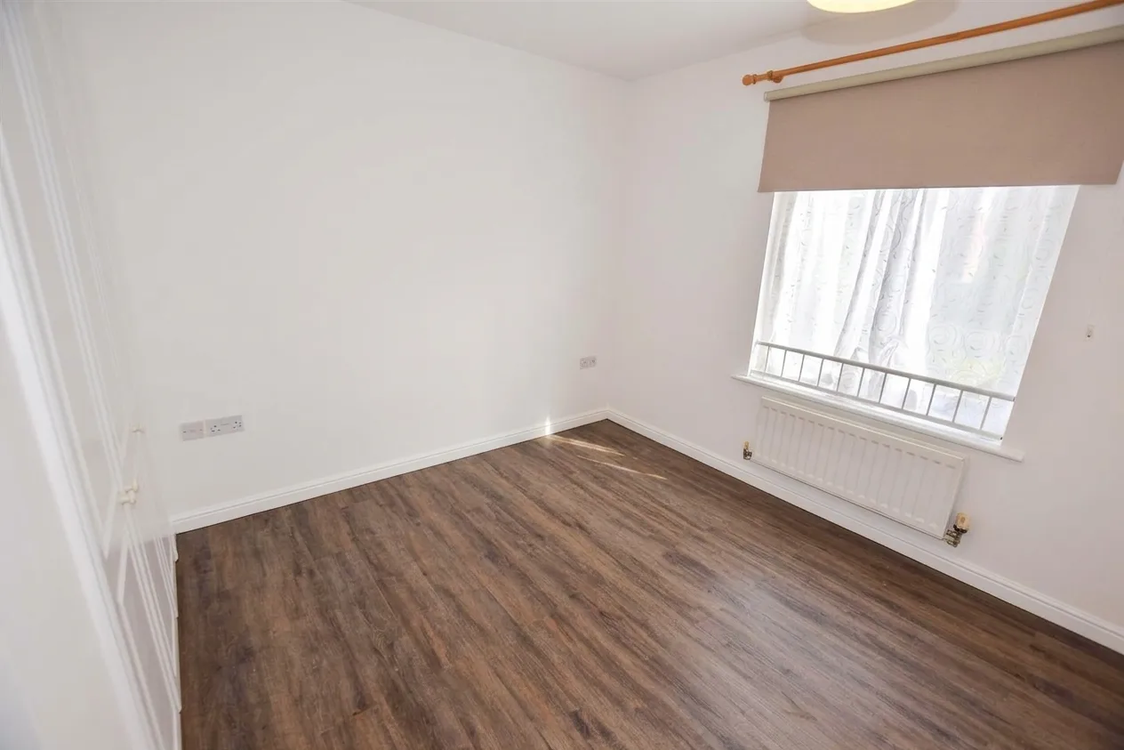 Flat Whitehall Close in Hertsmere