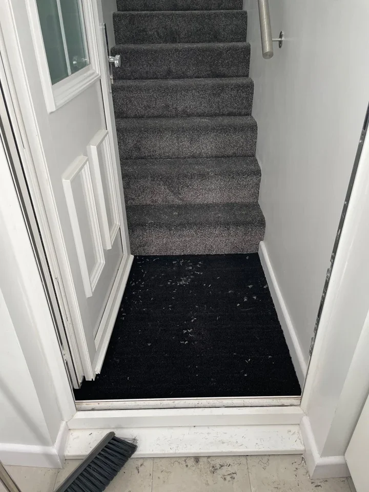 Flat Balmoral Drive in Greater London