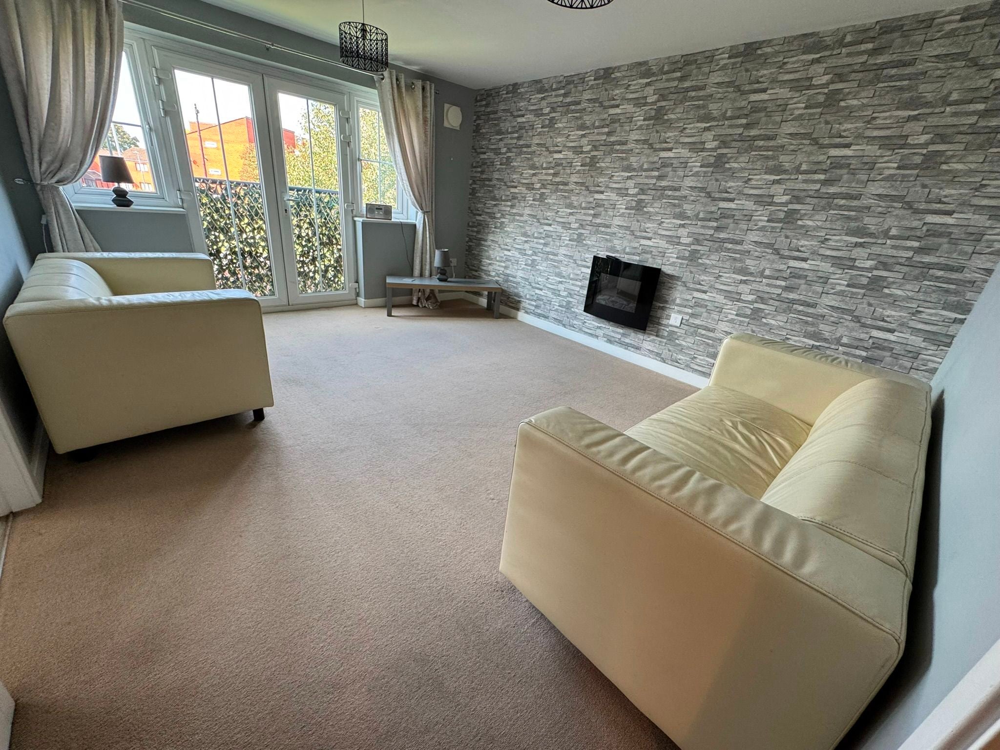 Flat Squires Gate in Bloxwich