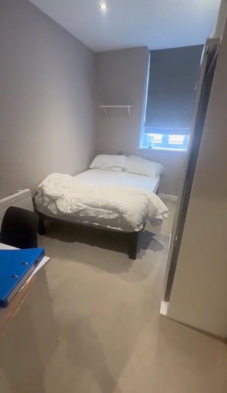 Room Windsor Street in Royal Leamington Spa