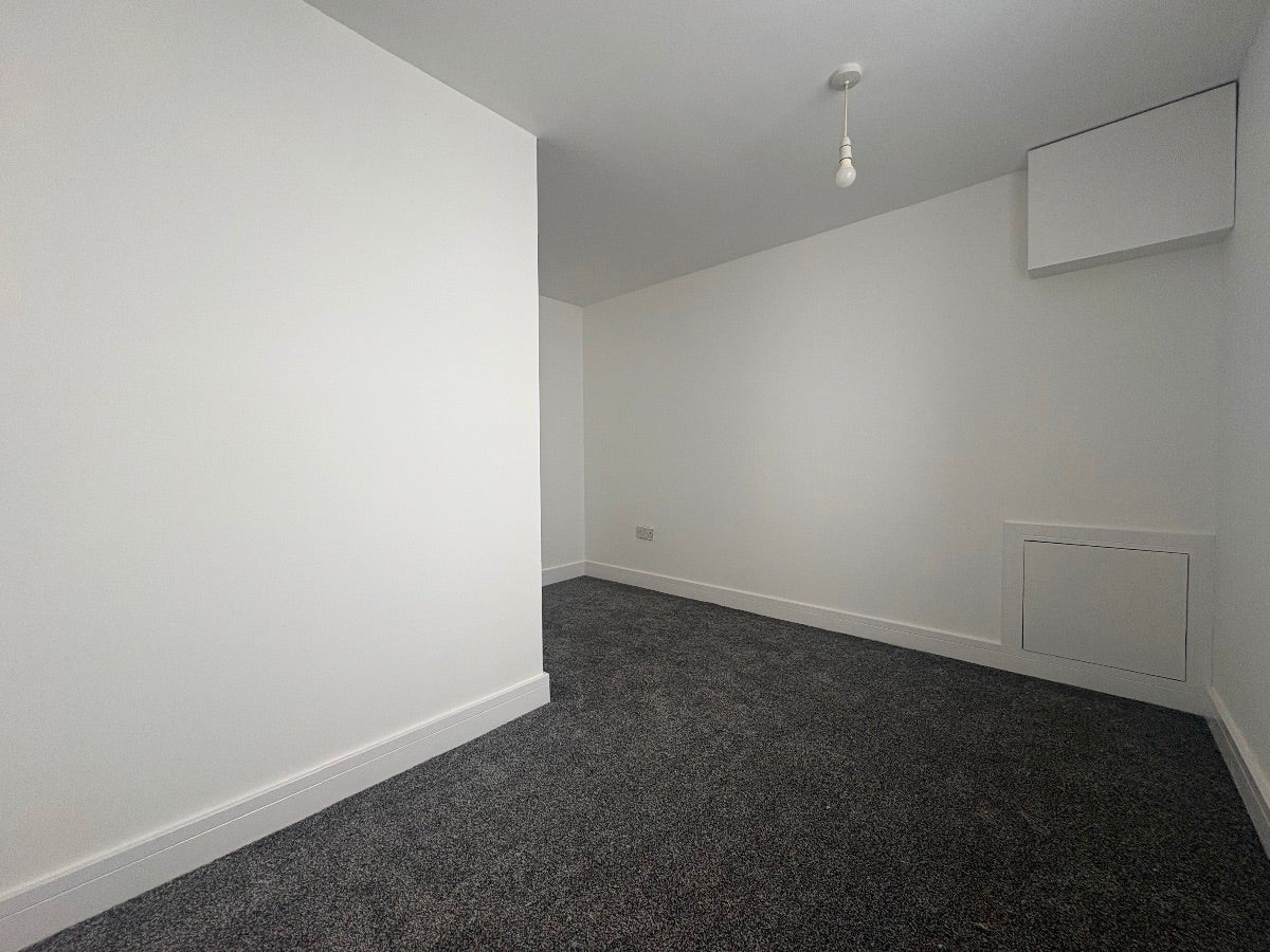 Flat Morgan Street in Tredegar