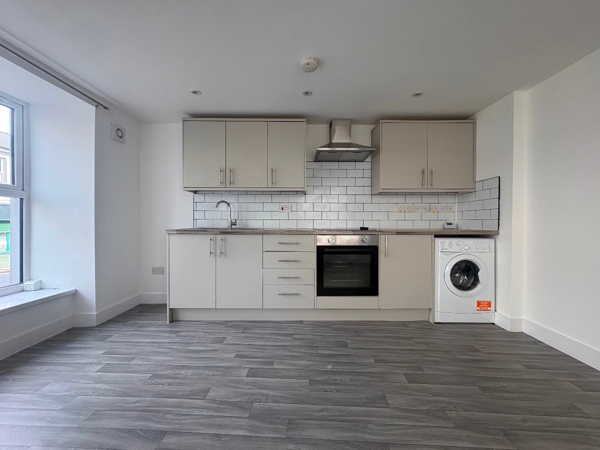 Flat Morgan Street in Tredegar