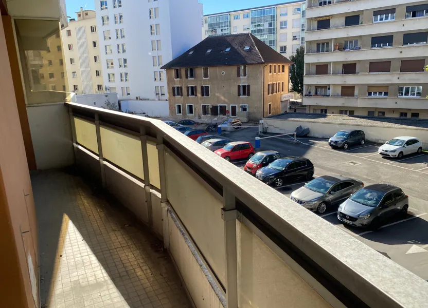 Appartement Avenue Jules Ferry à Annemasse