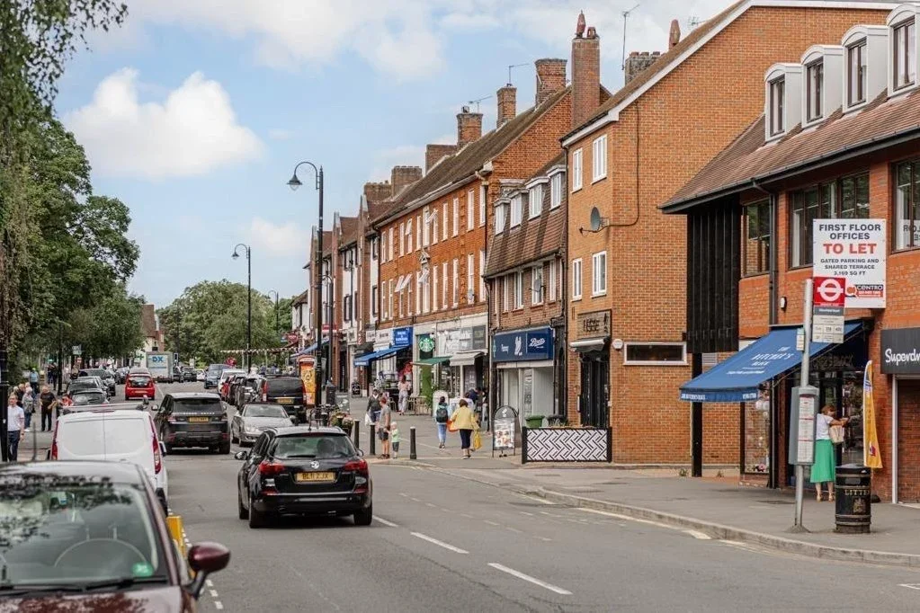 Flat High Street in Reigate and Banstead