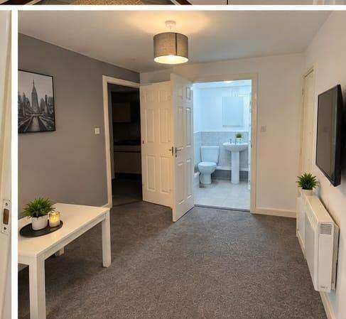 Flat Millhaven Mews in Bradford