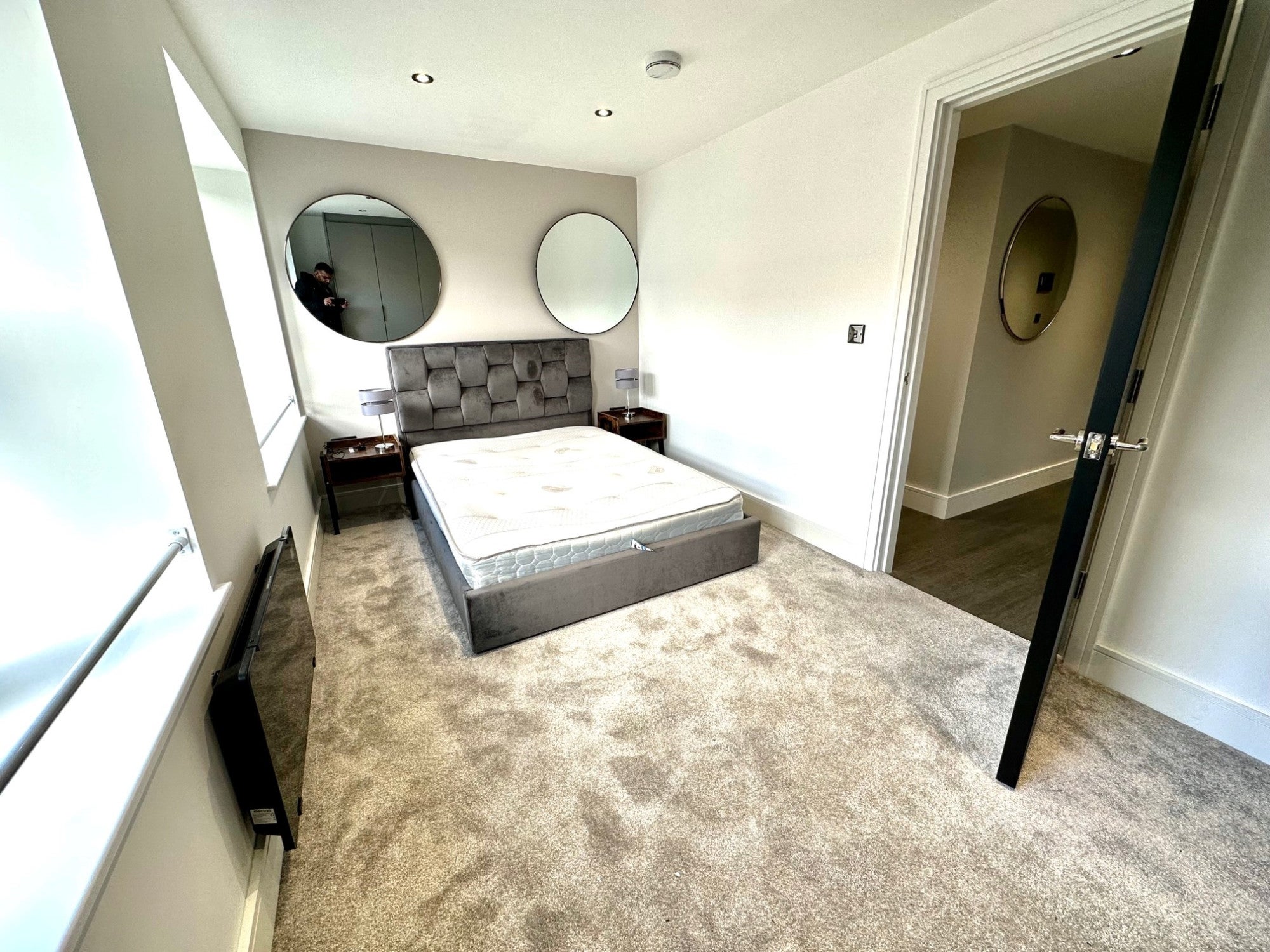 Flat Main Sprit Weind in Preston