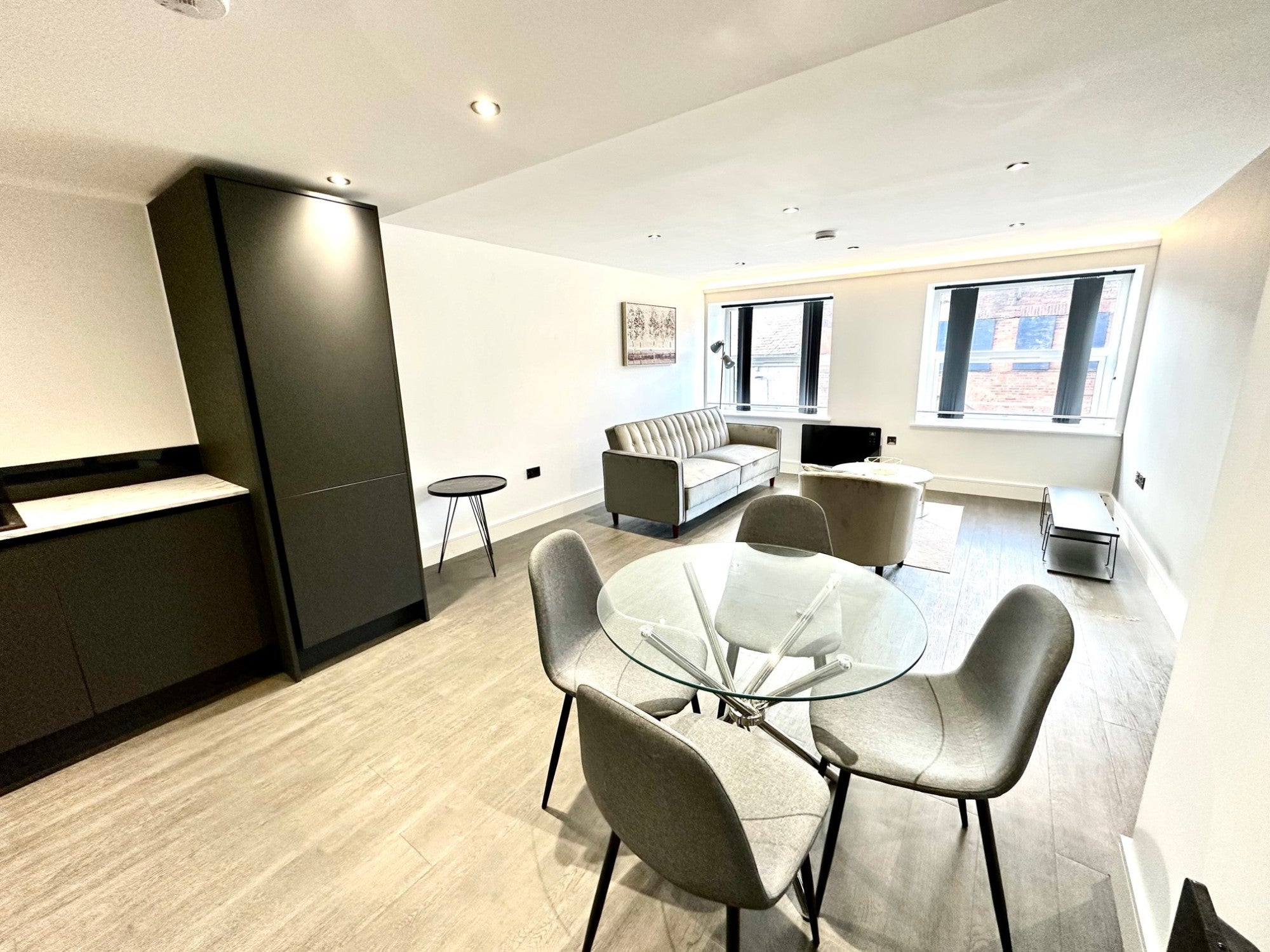 Flat Main Sprit Weind in Preston